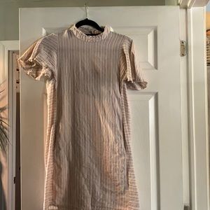 Lightweight casual dress